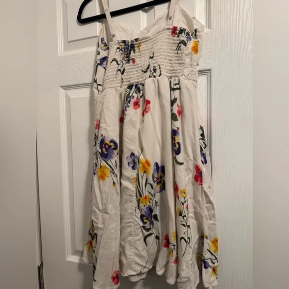 White Floral Print Dress with Spaghetti Straps Cami Medium - Picture 2 of 4